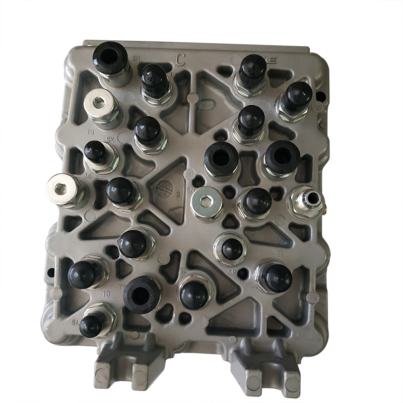For Hitachi Excavator 270C IZX200 ZX200 ZX210H ZX225 ZX230 ZX240H ZX250-3 ZX260LCH-3G ZX270 ZX300W Shuttle Valve 4486321